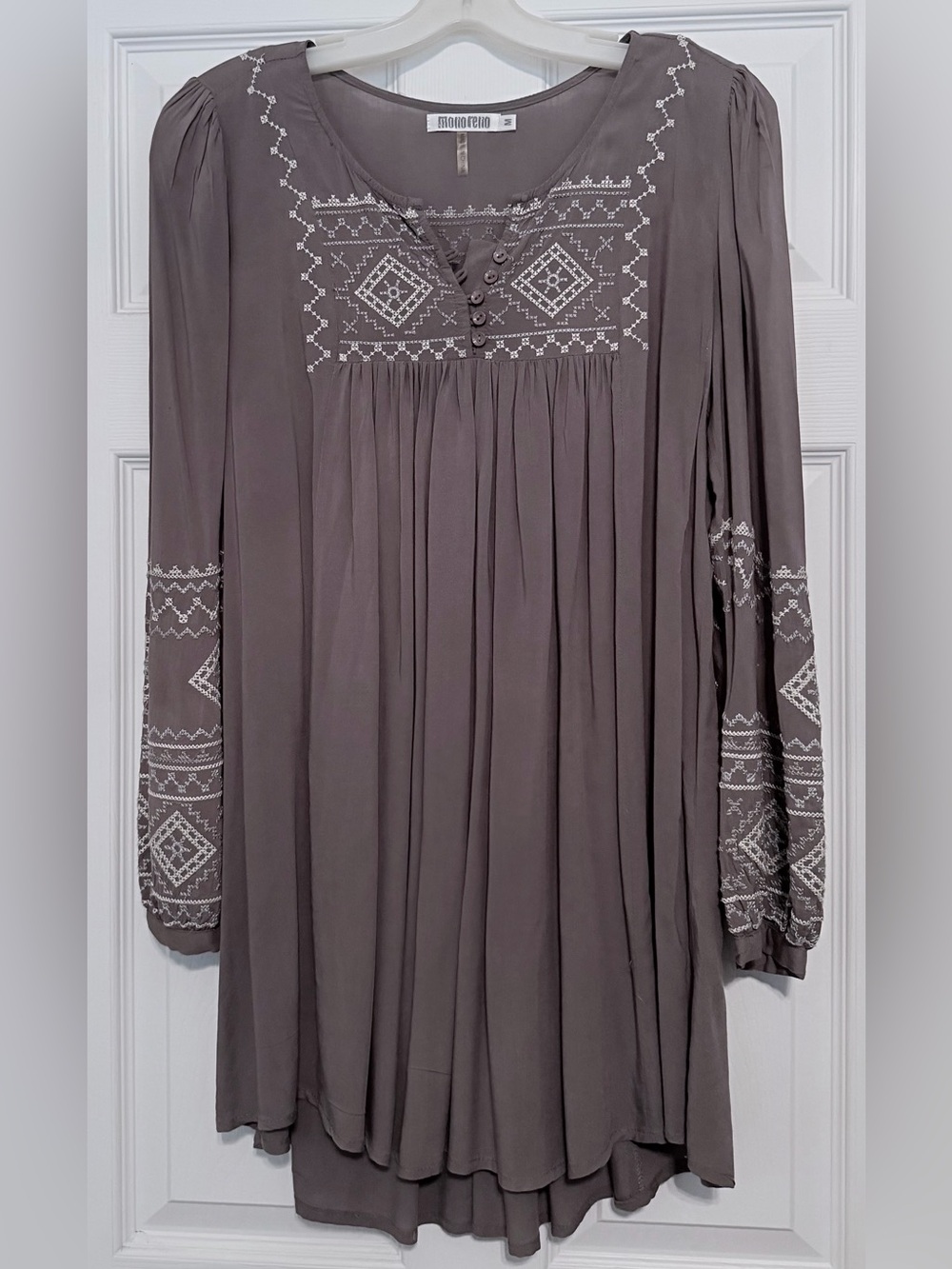 Monoreno Taupe Embroidered Tunic